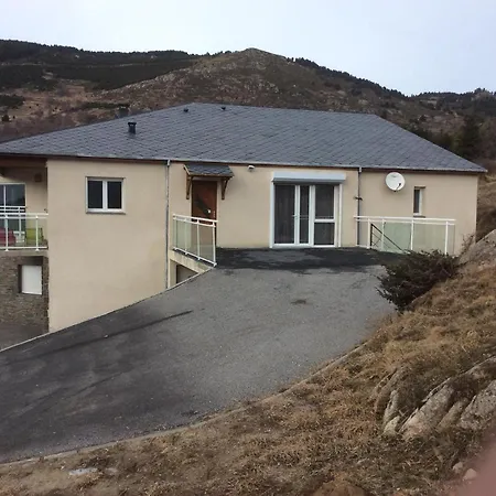 Bel Proche Font-romeu, Au Calme Et Equipe Egat
